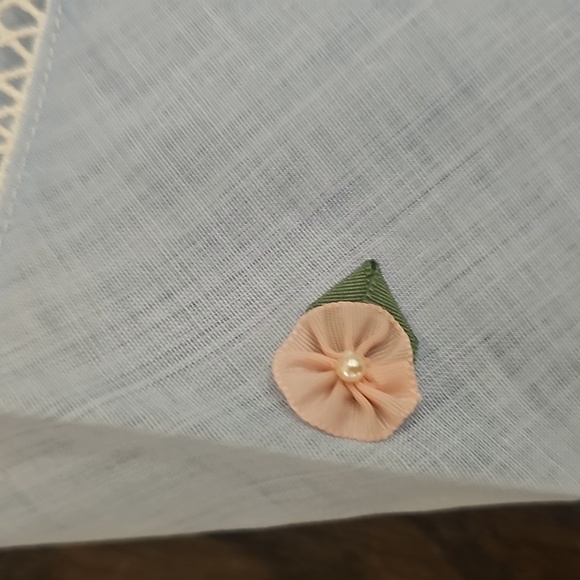 Triangle Scarf - Picture 5 of 6